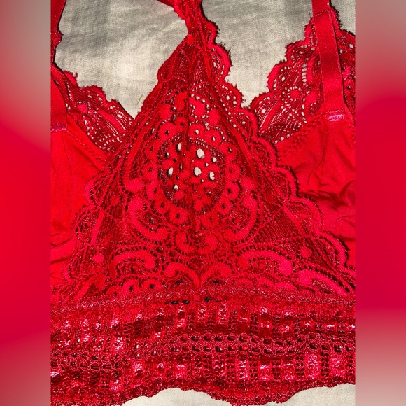 BRALETTE | LINGERIE BUNDLE - Picture 4 of 8